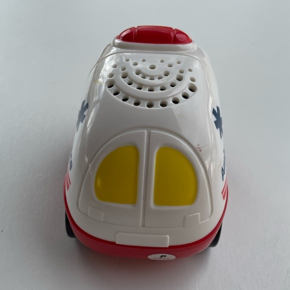 Vetch set of four vehicles With Lights and Sounds - Picture 11 of 14